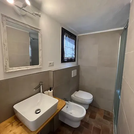 Santa Lucia Farm stay *