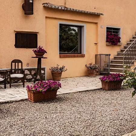 Santa Lucia Farm stay