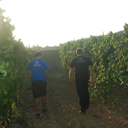 Agriturismo Santa Lucia *